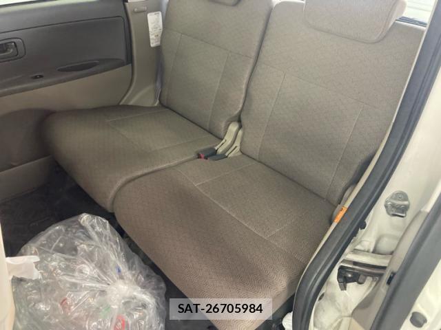 Daihatsu TANTO 2011-08 7225888-9
