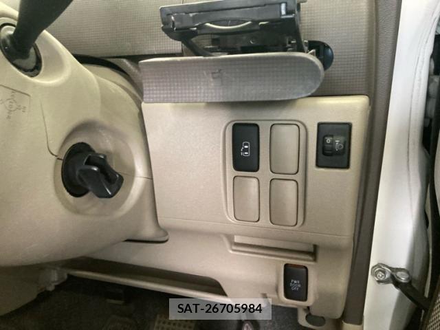 Daihatsu TANTO 2011-08 7225888-14