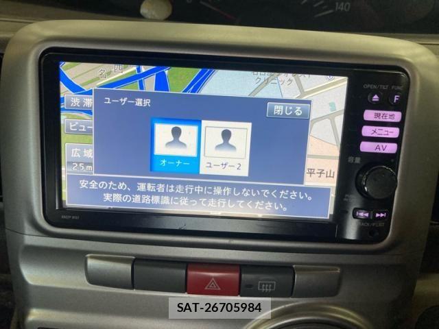 Daihatsu TANTO 2011-08 7225888-17