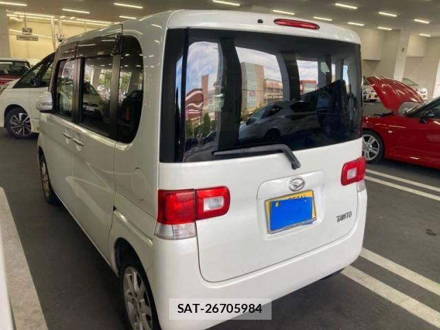 Daihatsu TANTO 2011-08 7225888-2