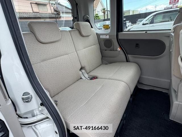 Daihatsu TANTO 2015-06 7225907-9