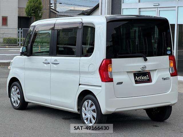 Daihatsu TANTO 2015-06 7225907-3