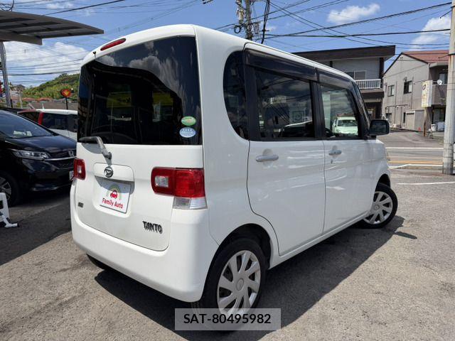 Daihatsu TANTO 2013-04 7225894-17