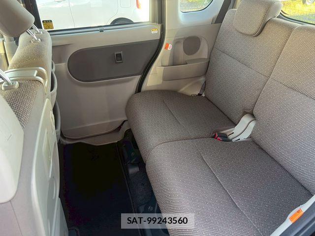 Daihatsu TANTO 2017-11 7225921-9
