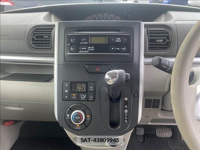 Daihatsu TANTO 2014-01 7225902-10