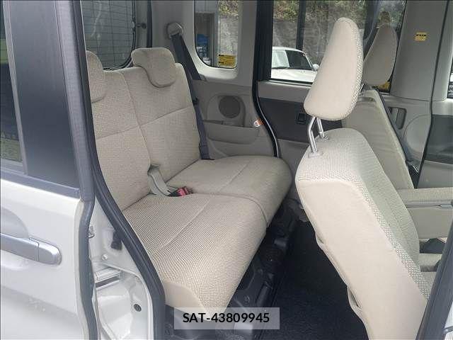 Daihatsu TANTO 2014-01 7225902-12