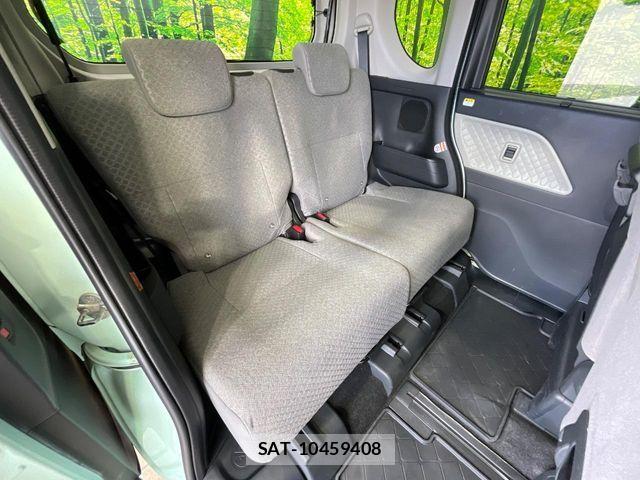 Daihatsu TANTO 2022-06 7218032-9