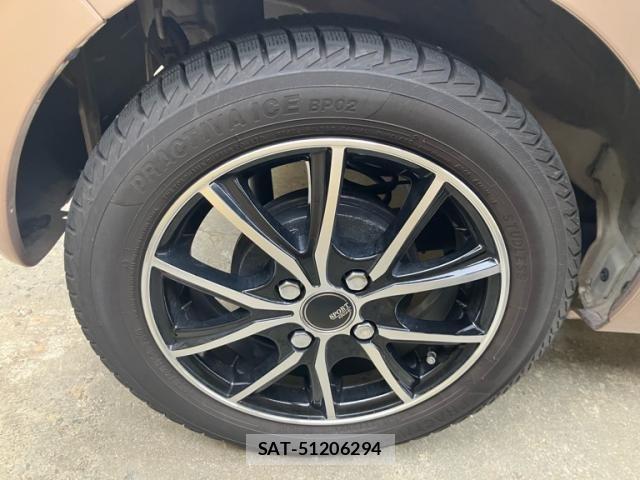 Daihatsu TANTO 2012-06 7225890-5