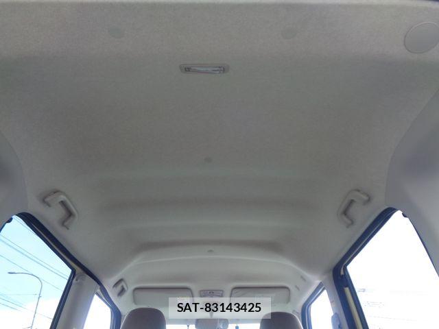 Daihatsu TANTO 2018-05 7225925-19