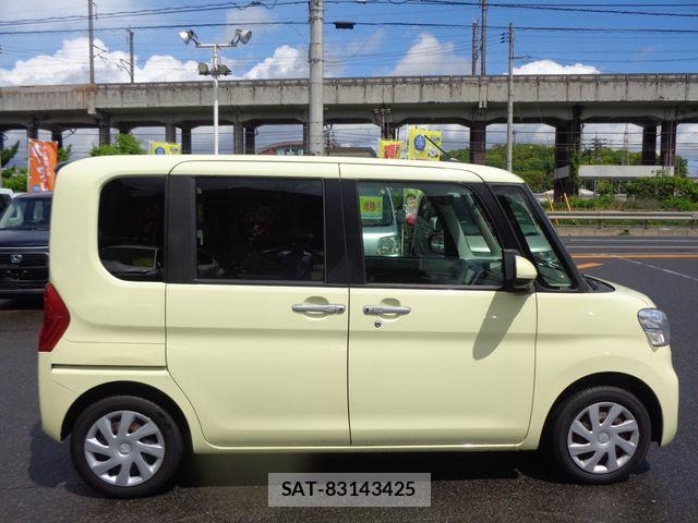 Daihatsu TANTO 2018-05 7225925-8