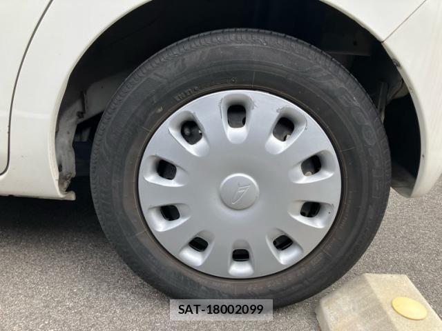 Daihatsu TANTO 2009-06 7225875-9