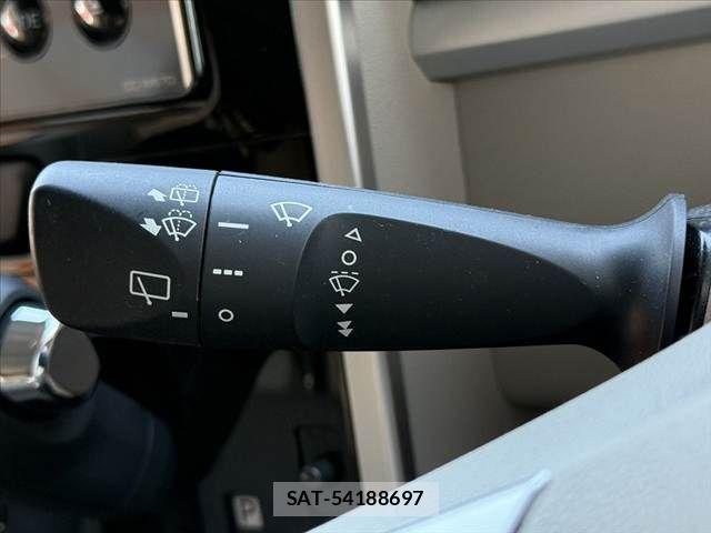 Daihatsu TANTO 2018-10 7225922-21