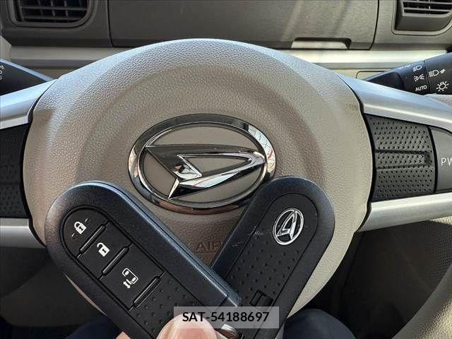 Daihatsu TANTO 2018-10 7225922-2