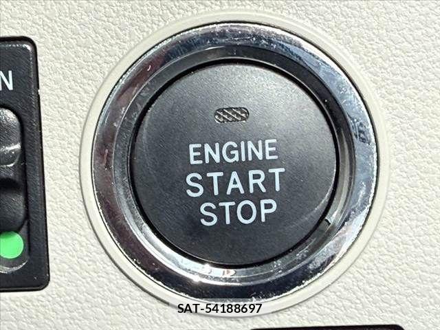 Daihatsu TANTO 2018-10 7225922-4