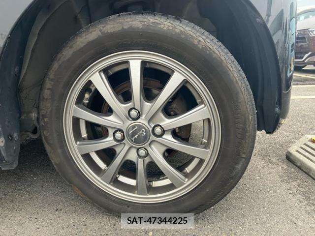 Daihatsu TANTO 2010-12 7225881-6