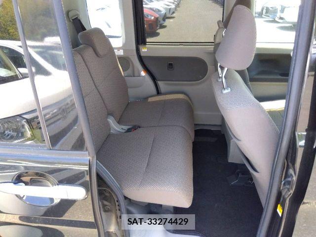 Daihatsu TANTO 2018-07 7225924-4