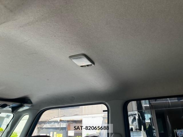 Daihatsu TANTO 2012-08 7217866-16