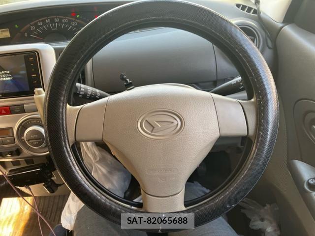 Daihatsu TANTO 2012-08 7217866-17