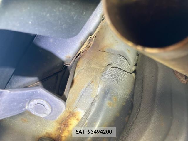 Daihatsu TANTO 2011-07 7225880-22