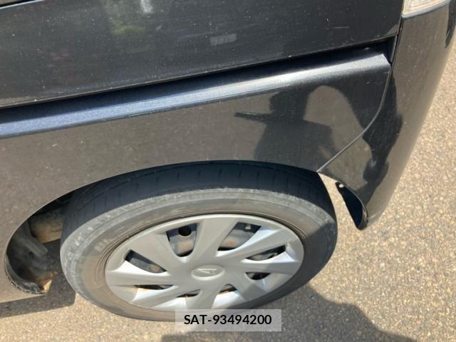 Daihatsu TANTO 2011-07 7225880-4