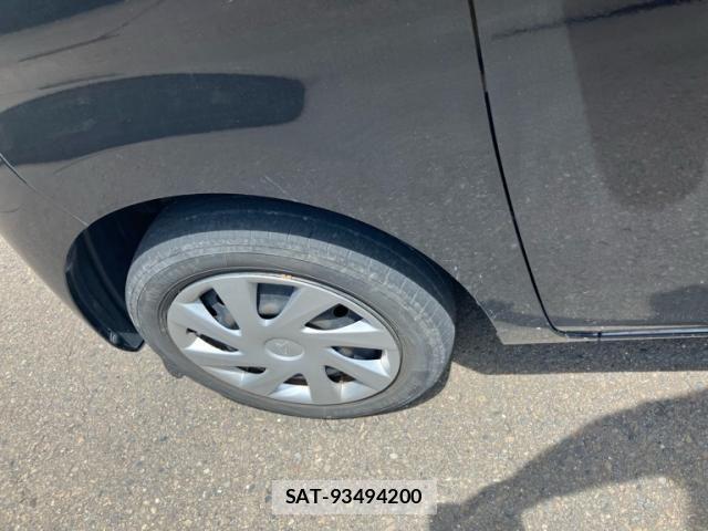 Daihatsu TANTO 2011-07 7225880-5