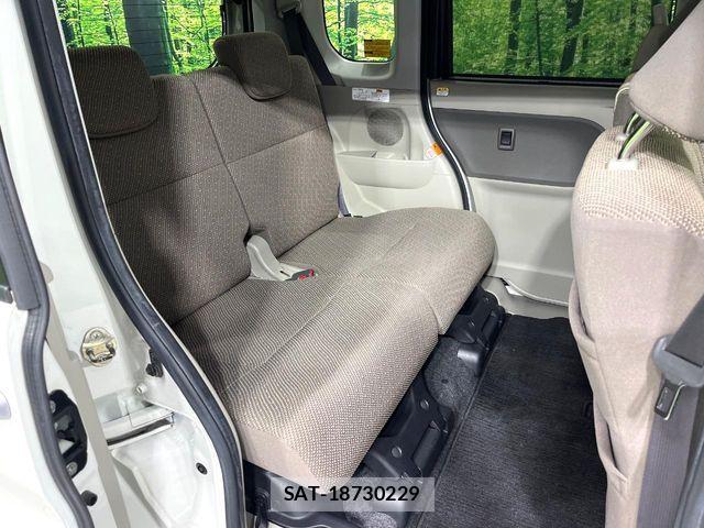 Daihatsu TANTO 2018-07 7218427-8