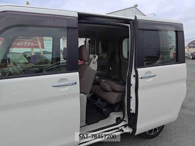 Daihatsu TANTO 2016-10 7225911-9