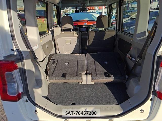 Daihatsu TANTO 2016-10 7225911-23