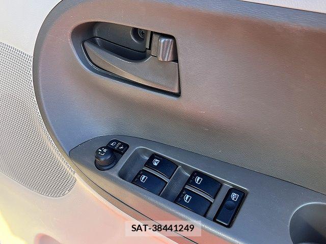Daihatsu TANTO 2017-07 7225919-11