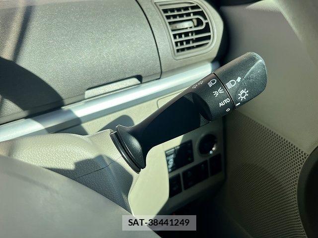 Daihatsu TANTO 2017-07 7225919-15