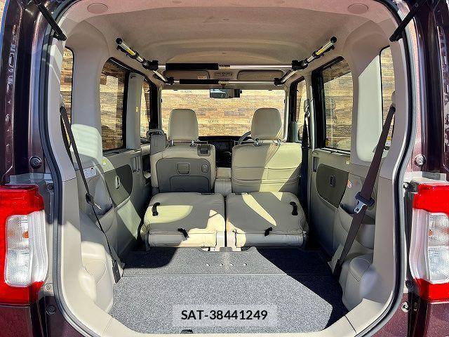 Daihatsu TANTO 2017-07 7225919-21