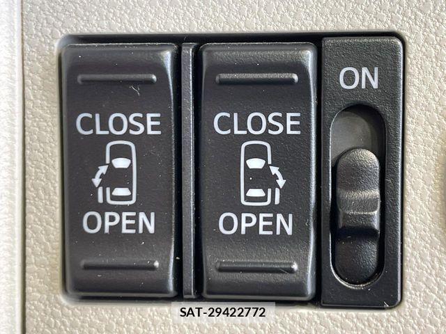 Daihatsu TANTO 2018-11 7225926-4