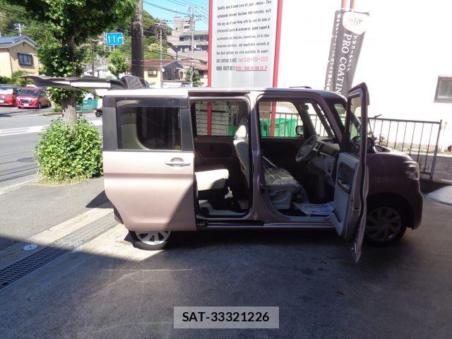 Daihatsu TANTO 2014-11 7225904-9