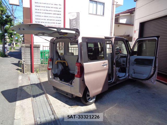 Daihatsu TANTO 2014-11 7225904-11