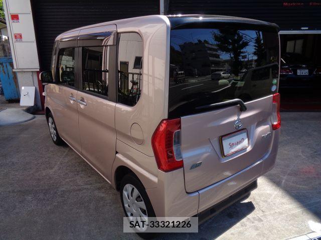 Daihatsu TANTO 2014-11 7225904-16