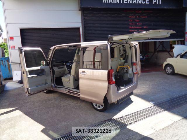 Daihatsu TANTO 2014-11 7225904-17