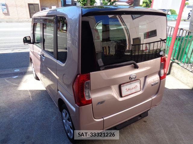 Daihatsu TANTO 2014-11 7225904-3