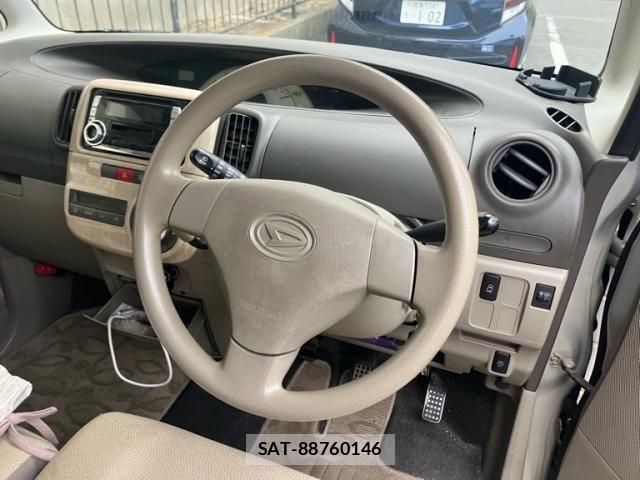 Daihatsu TANTO 2009-06 7225876-9