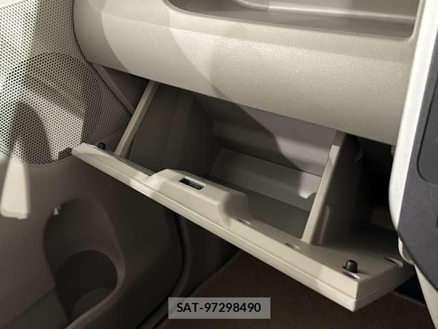 Daihatsu TANTO 2017-01 7225914-19