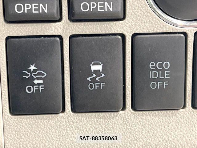 Daihatsu TANTO 2013-12 7225897-3