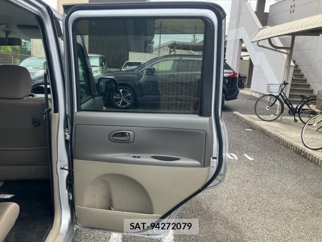 Daihatsu TANTO 2011-08 7252534-11