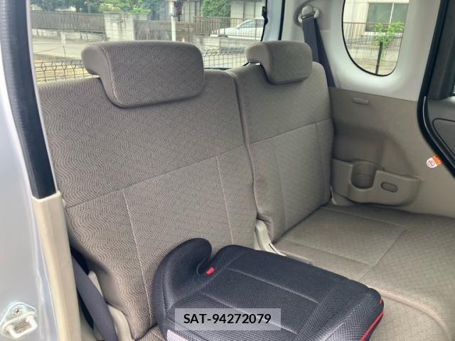 Daihatsu TANTO 2011-08 7252534-12