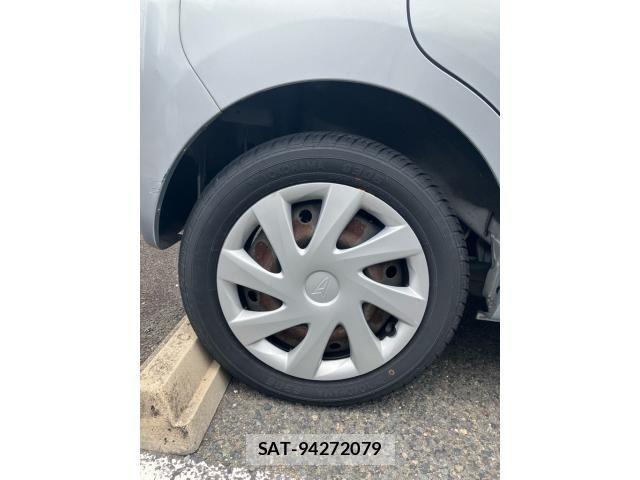 Daihatsu TANTO 2011-08 7252534-5
