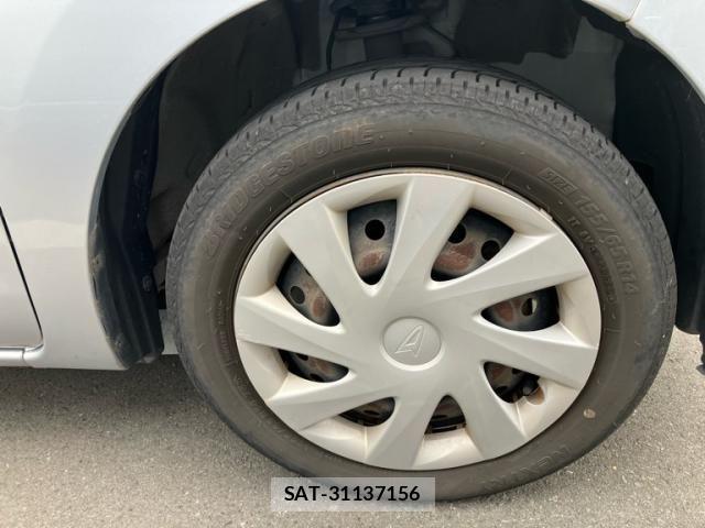Daihatsu TANTO 2014-09 7252533-9