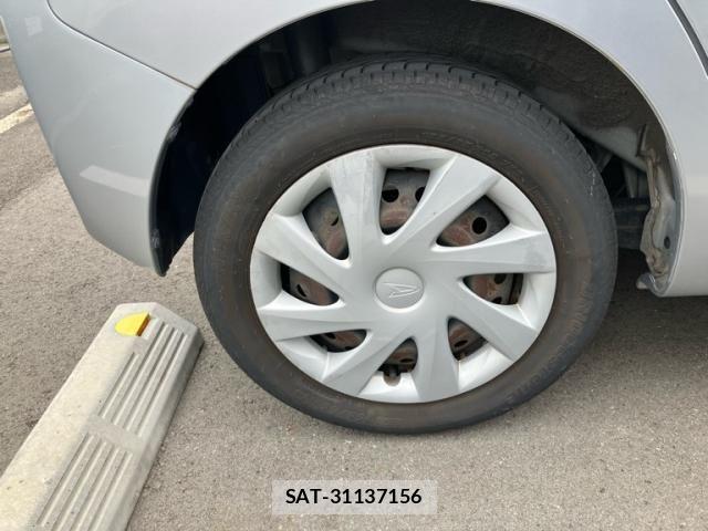 Daihatsu TANTO 2014-09 7252533-10