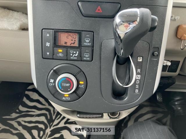 Daihatsu TANTO 2014-09 7252533-19