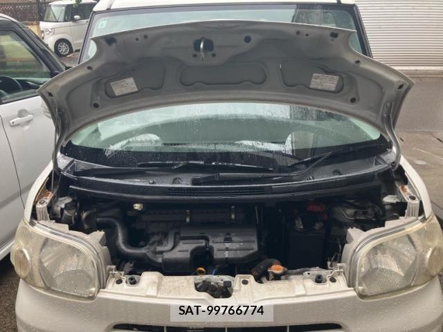 Daihatsu TANTO 2011-09 7252539-13