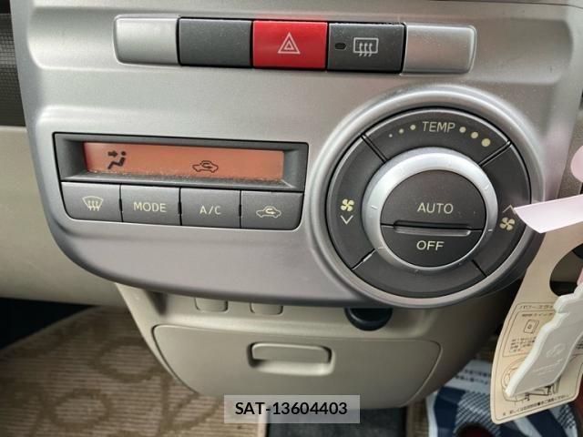Daihatsu TANTO 2011-09 7252543-16