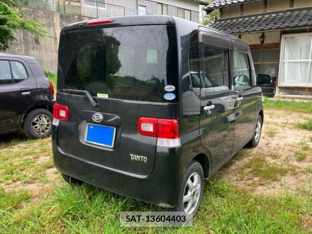 Daihatsu TANTO 2011-09 7252543-2