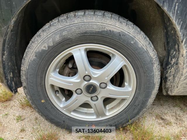 Daihatsu TANTO 2011-09 7252543-8